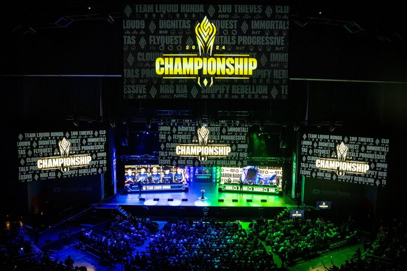 Picture of LCS summer Championship between Team Liquid and Flyquest