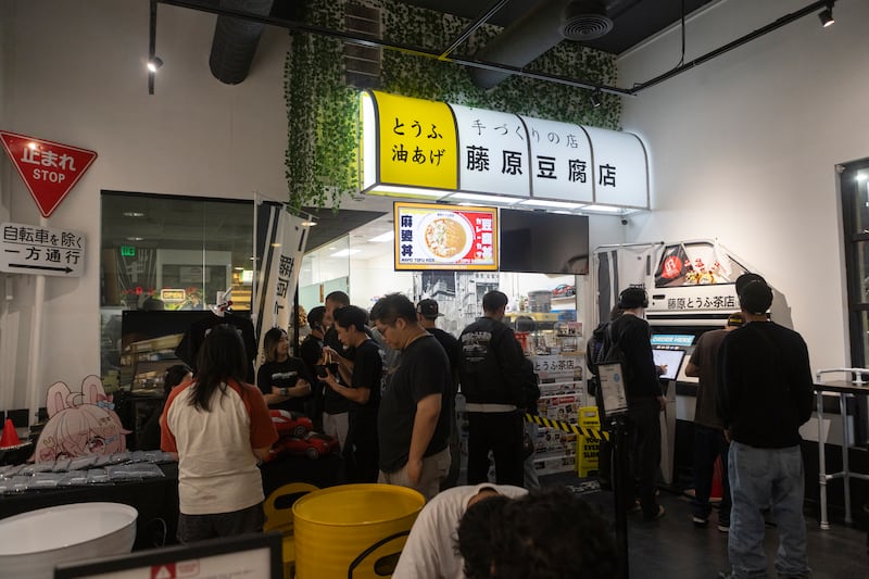 Customers in a cafe
