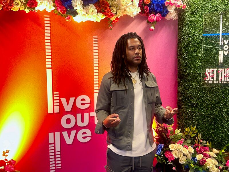 Rapper Ben Kenobe on the carpet of Live Out L!ve LA’s “Set the Stage: The Benefit Concert”. (Photo taken by Kaleef Starks)