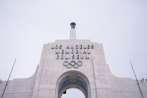 USC to replace Valedictorian with student commencement speaker