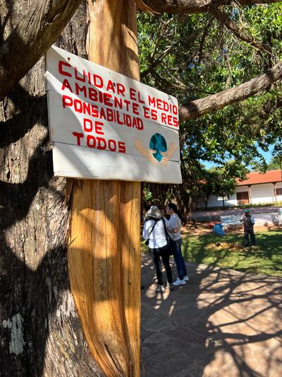 [One-sentence description of what this media is: "A photo of a vaccine site on USC campus" or "Gif of dancing banana". Important for accessibility/people who use screen readers.]