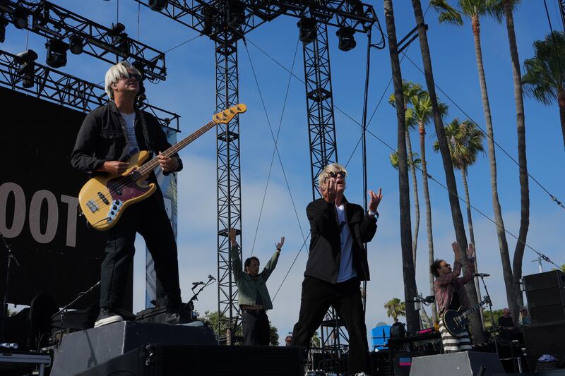 brothers on stage