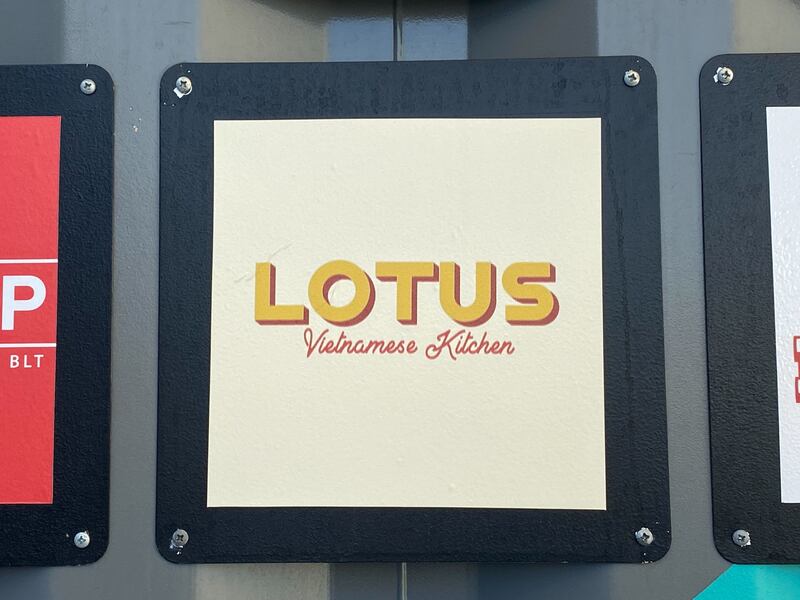 Picture of the front of a restaurant