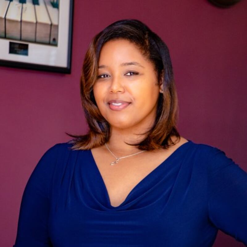 A headshot photo of Professor Zahra Nealy