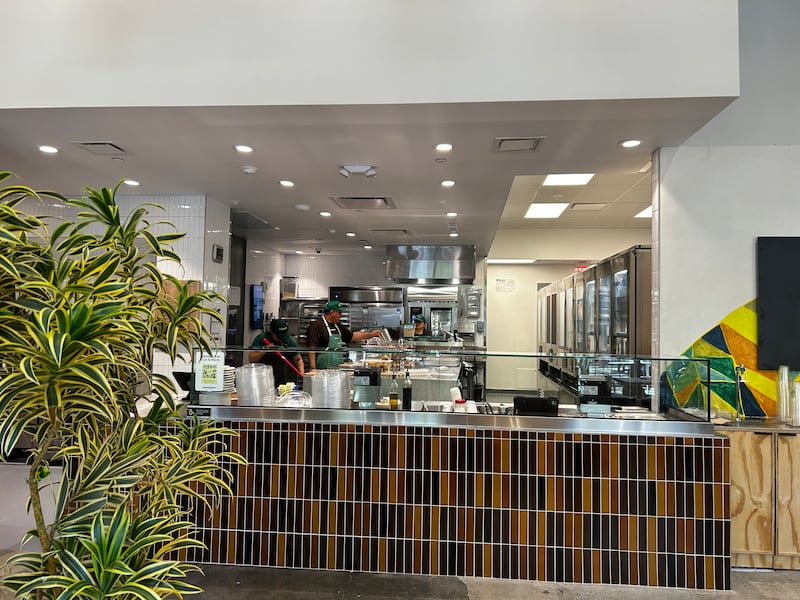 Sweetgreen at USC Village is the first Los Angeles chain location to have an automated system called the "infinite kitchen."