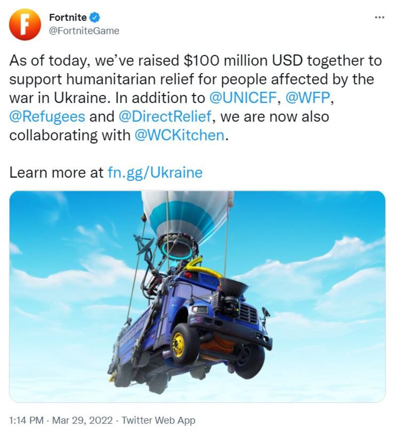 [One-sentence description of what this media is: "A photo of a vaccine site on USC campus" or "Gif of dancing banana". Important for accessibility/people who use screen readers.]