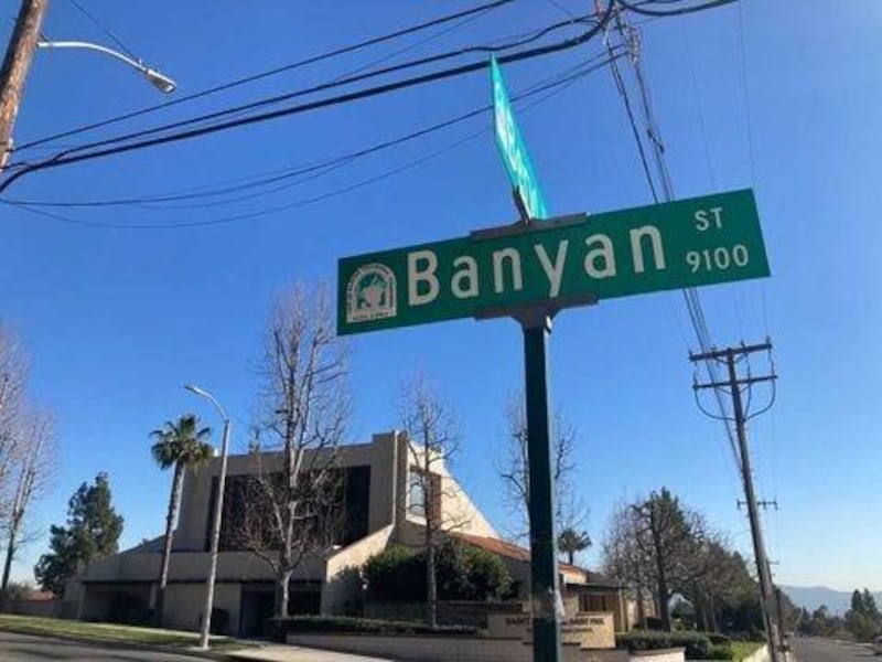 A photo of the Bayan Street sign