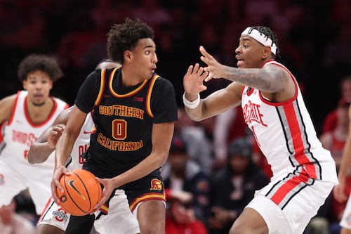 Buckeyes spoil USC’s win streak in Columbus