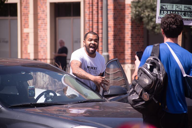 USC janitor and custodian protest
