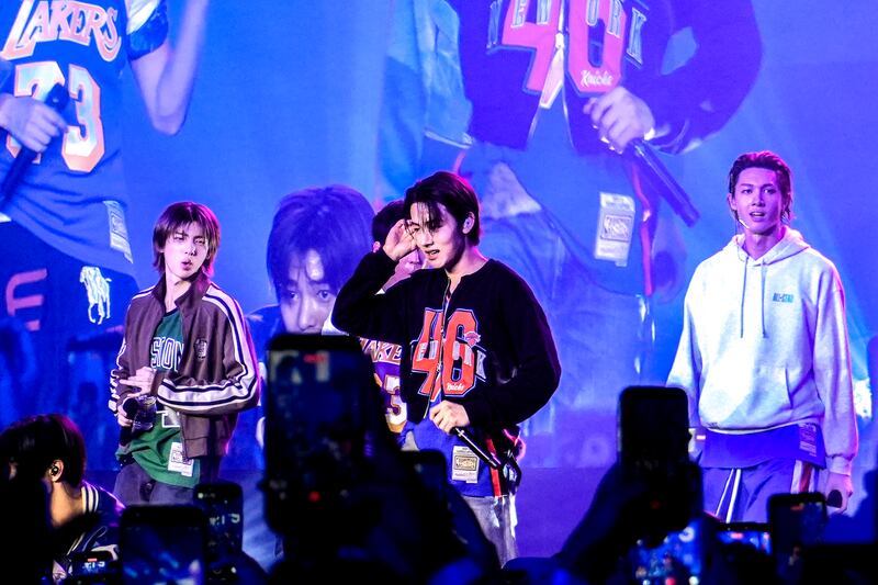 Artist talking to the audience