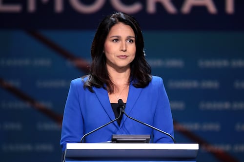 Tulsi Gabbard leaves the Democratic Party