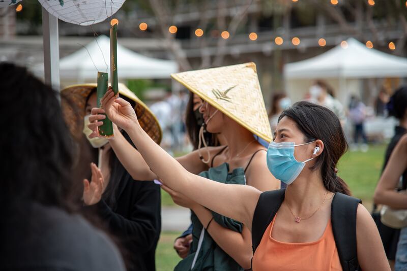 [One-sentence description of what this media is: "A photo of a vaccine site on USC campus" or "Gif of dancing banana". Important for accessibility/people who use screen readers.]