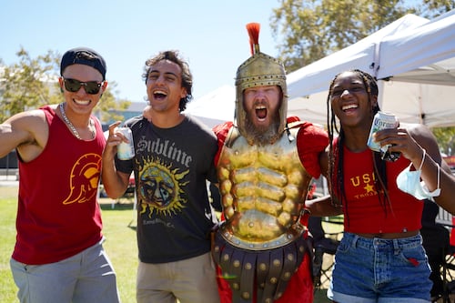 USC green-lights limited tailgating for Saturday’s game against Stanford