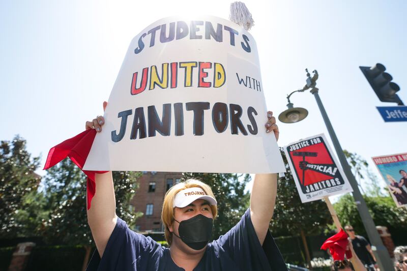 USC janitor and custodian protest