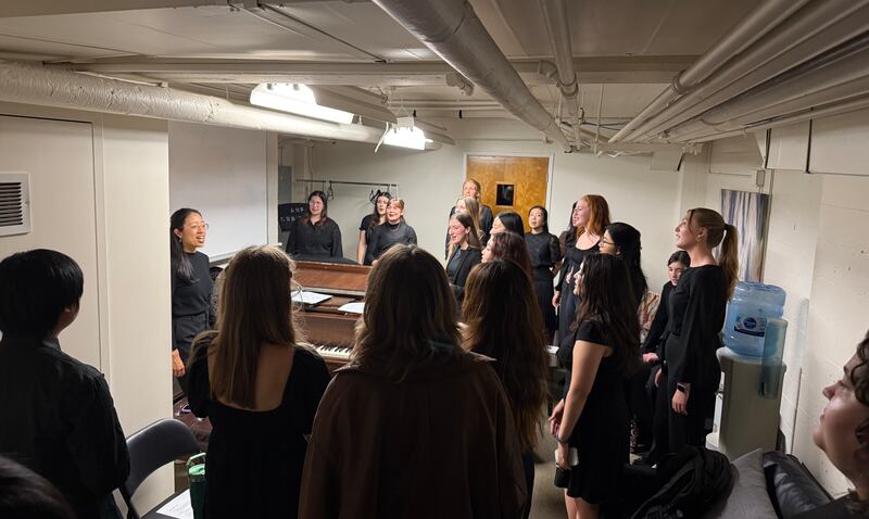 The last rehearsal of Oriana Choir before going onto the stage.