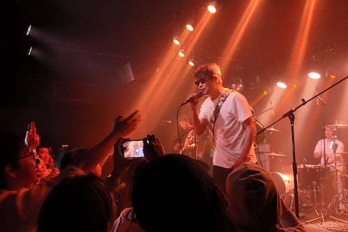 中国云南乐队跨越山海,将诗歌传到远方