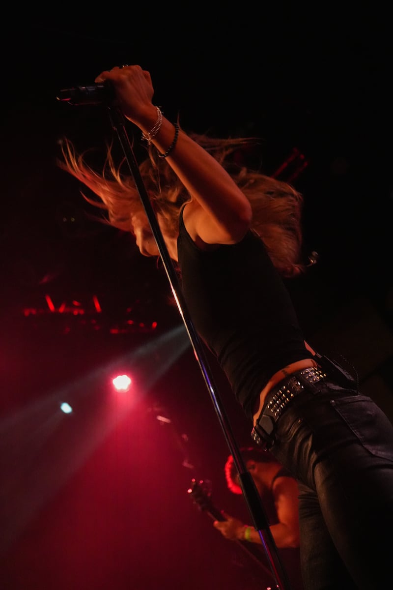 Angled photo of artist.