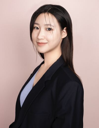 A headshot of USC student, Ronny Hu.