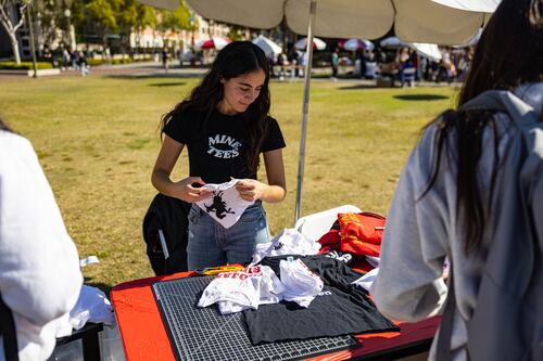 Uptick in online shopping hurts in-person retailers