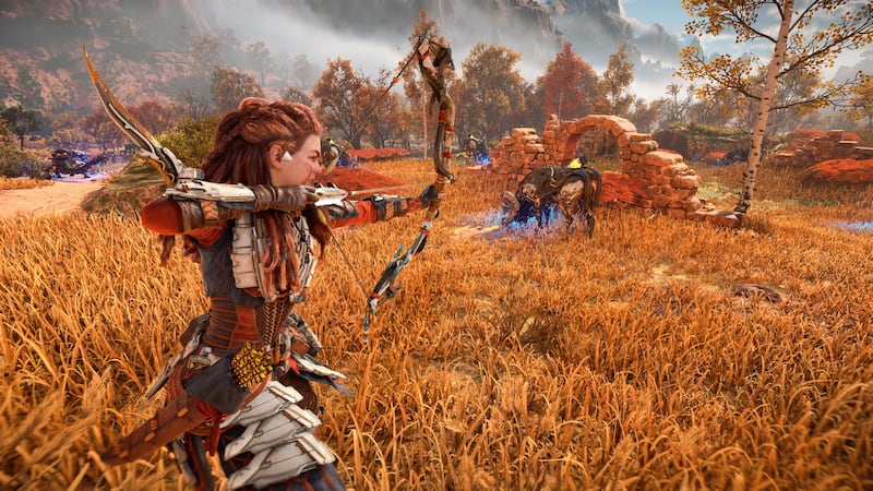 Aloy aims her bow at a machine in "Horizon Forbidden West."